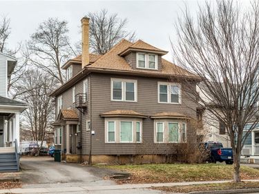 395 University Avenue, Rochester, NY 14607
