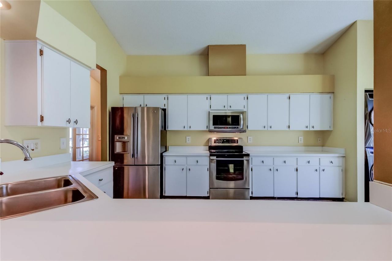 1795 Bayhill Drive, Oldsmar, FL 34677 Photo