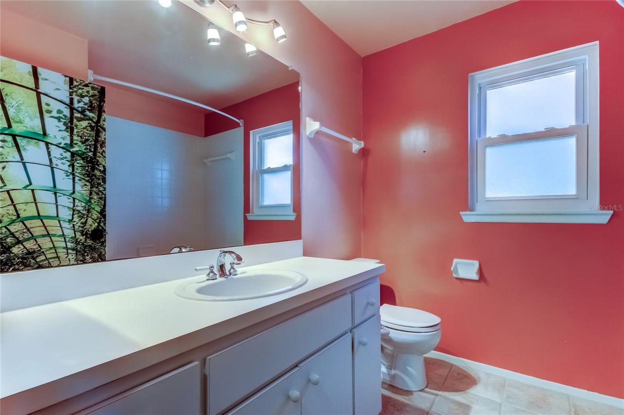 1795 Bayhill Drive, Oldsmar, FL 34677 Photo