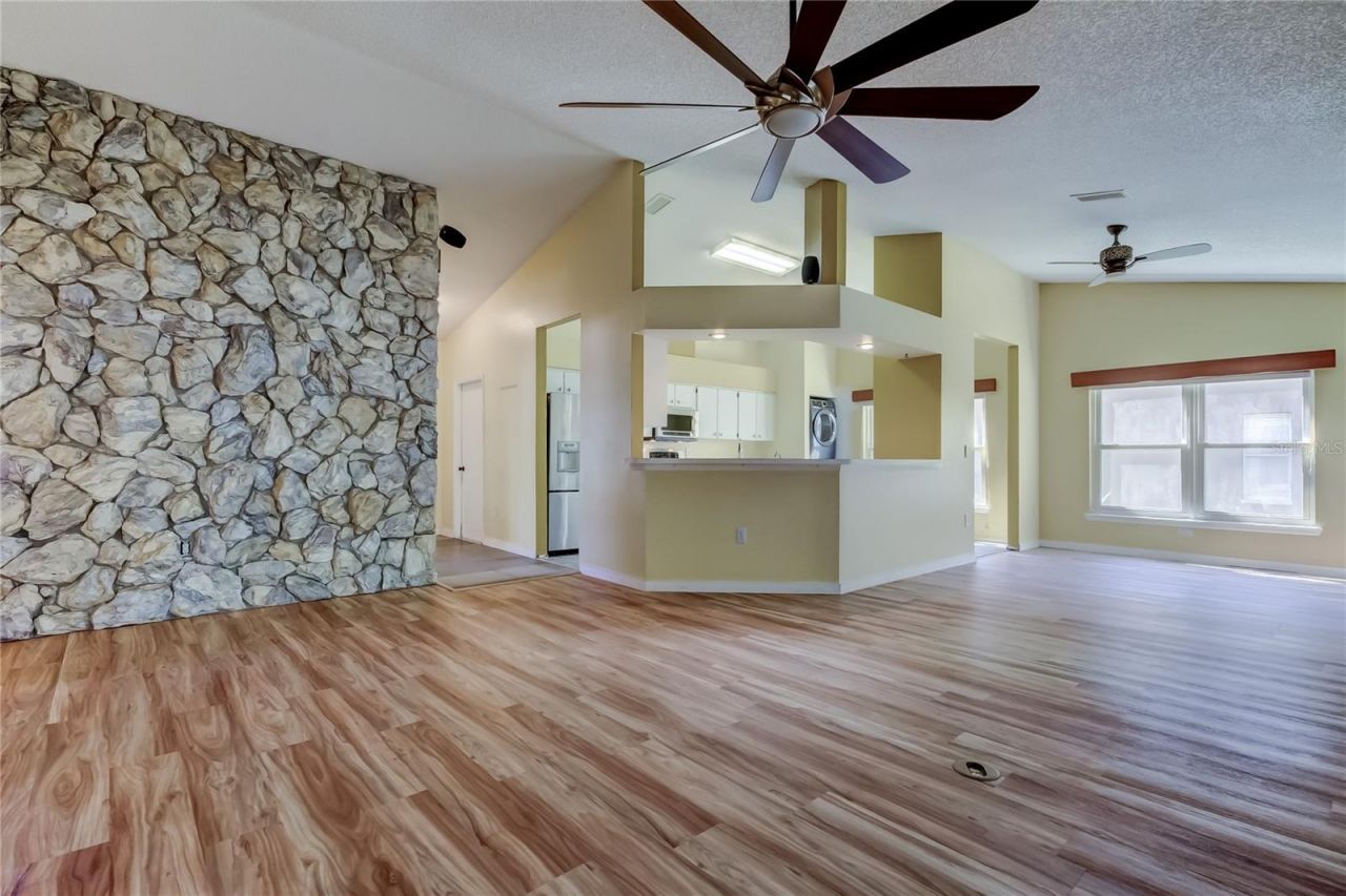 1795 Bayhill Drive, Oldsmar, FL 34677 Photo