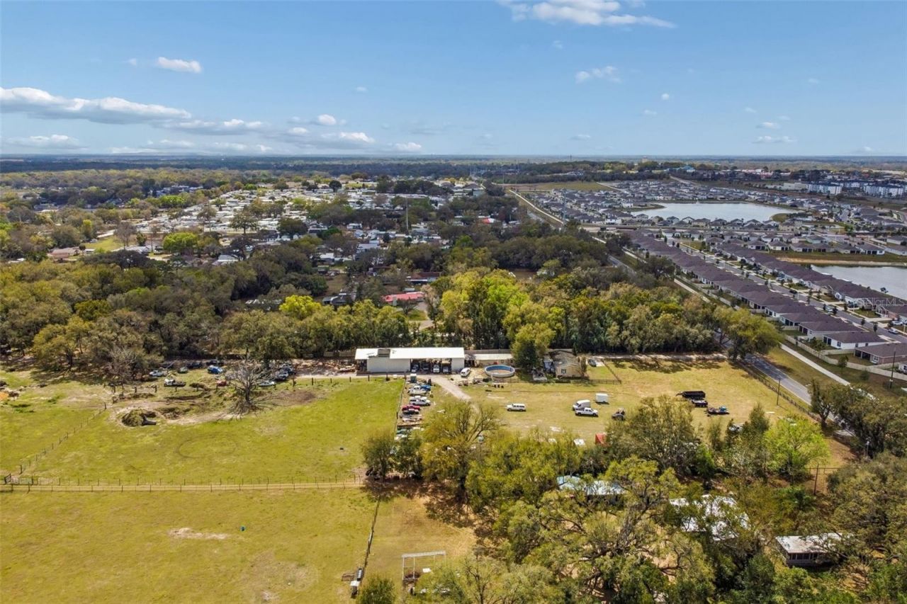 8236 Wire Road , Zephyrhills, FL 33540 Photo