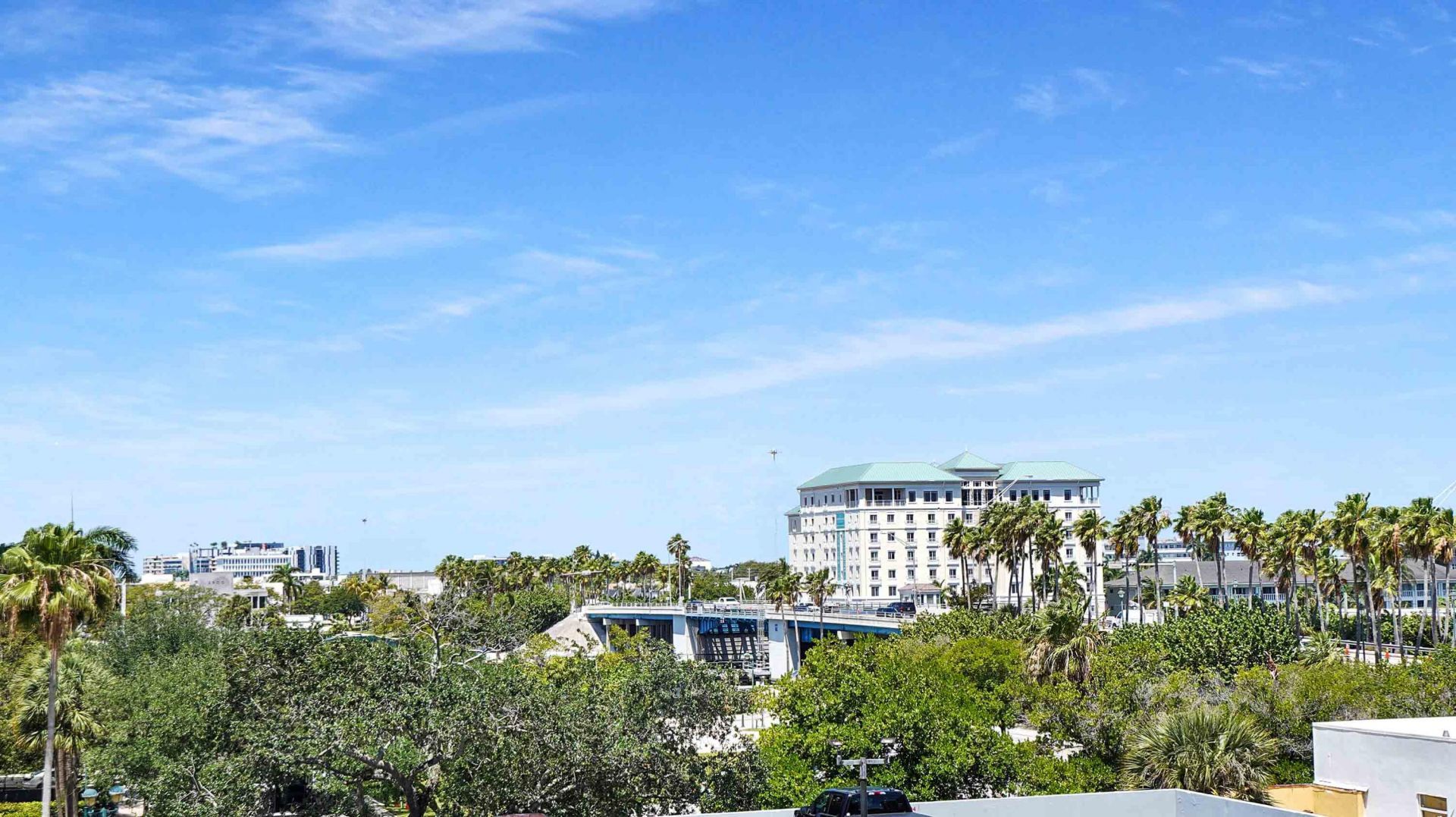 3031 N Ocean Boulevard, Unit 501, Fort Lauderdale, FL 33308 Photo