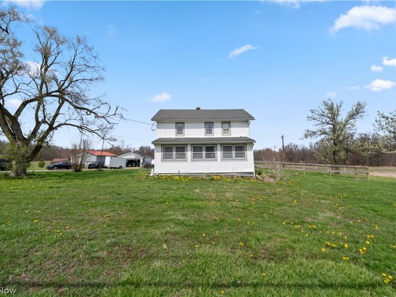 9669 Tallmadge Road, Diamond, OH 44412 Photo 1