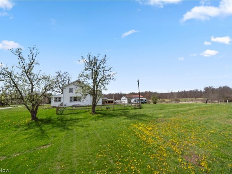 9669 Tallmadge Road, Diamond, OH 44412 Photo 11