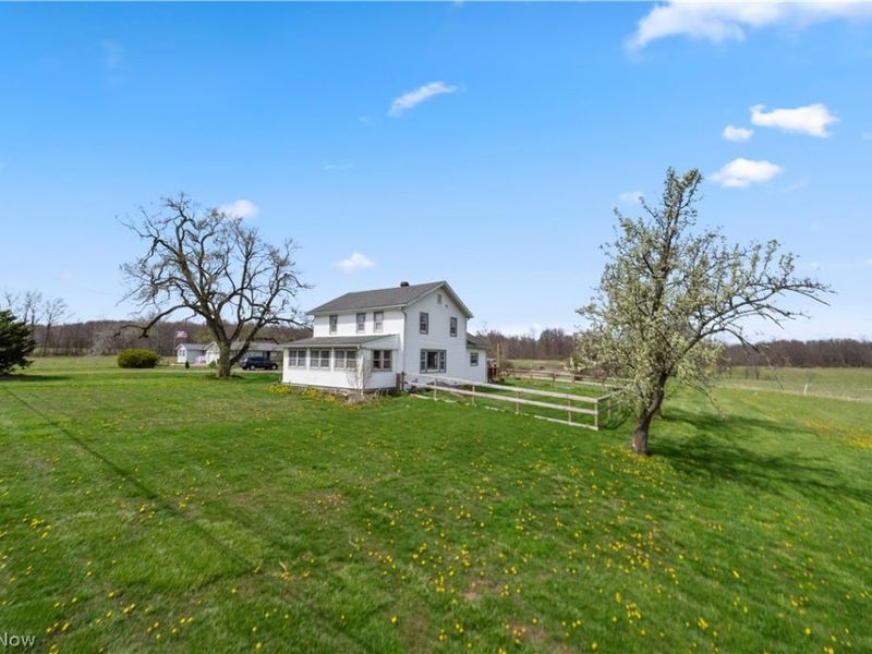 9669 Tallmadge Road, Diamond, OH 44412 Photo 13