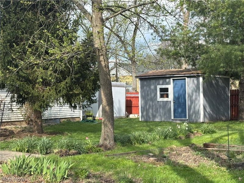 510 16th Street, Elyria, OH 44035 Photo 4