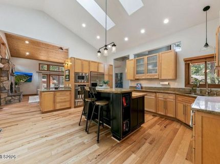 293 Cedar Drive, Stateline, NV 89449 Photo