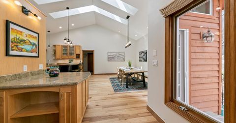 293 Cedar Drive, Stateline, NV 89449 Photo