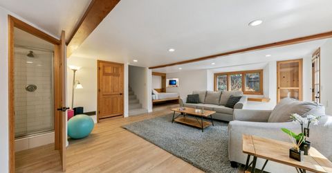 293 Cedar Drive, Stateline, NV 89449 Photo