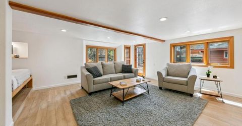 293 Cedar Drive, Stateline, NV 89449 Photo