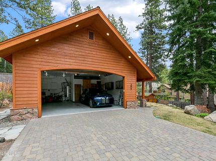 293 Cedar Drive, Stateline, NV 89449 Photo