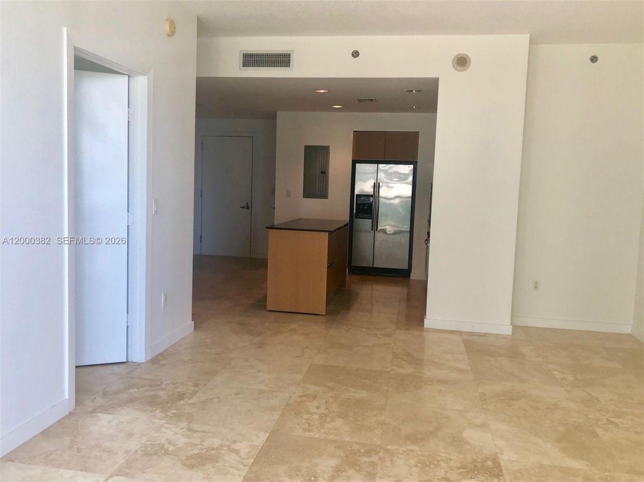 1050 Brickell Av, Unit 1408, Miami, FL 33131 Photo