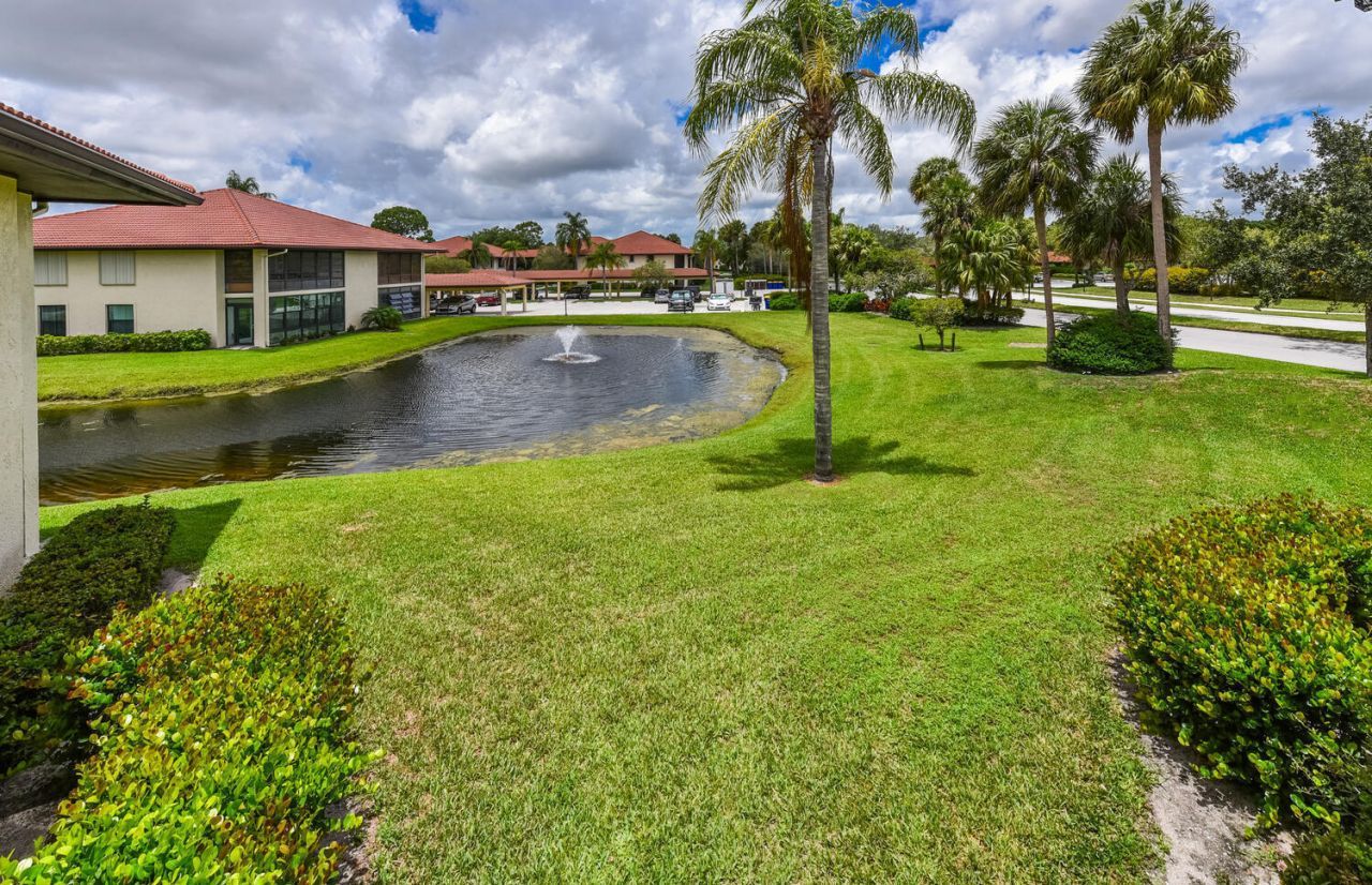 390 SW South River Drive, Unit 202, Stuart, FL 34997 Photo