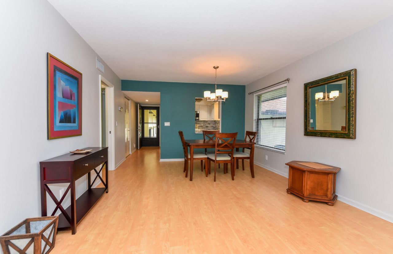 390 SW South River Drive, Unit 202, Stuart, FL 34997 Photo