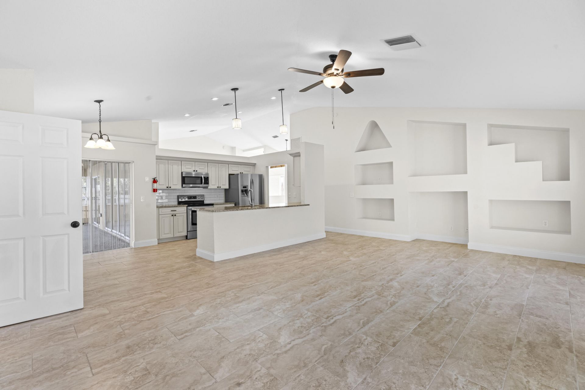 2141 SW Bayshore Boulevard, Port Saint Lucie, FL 34984 Photo