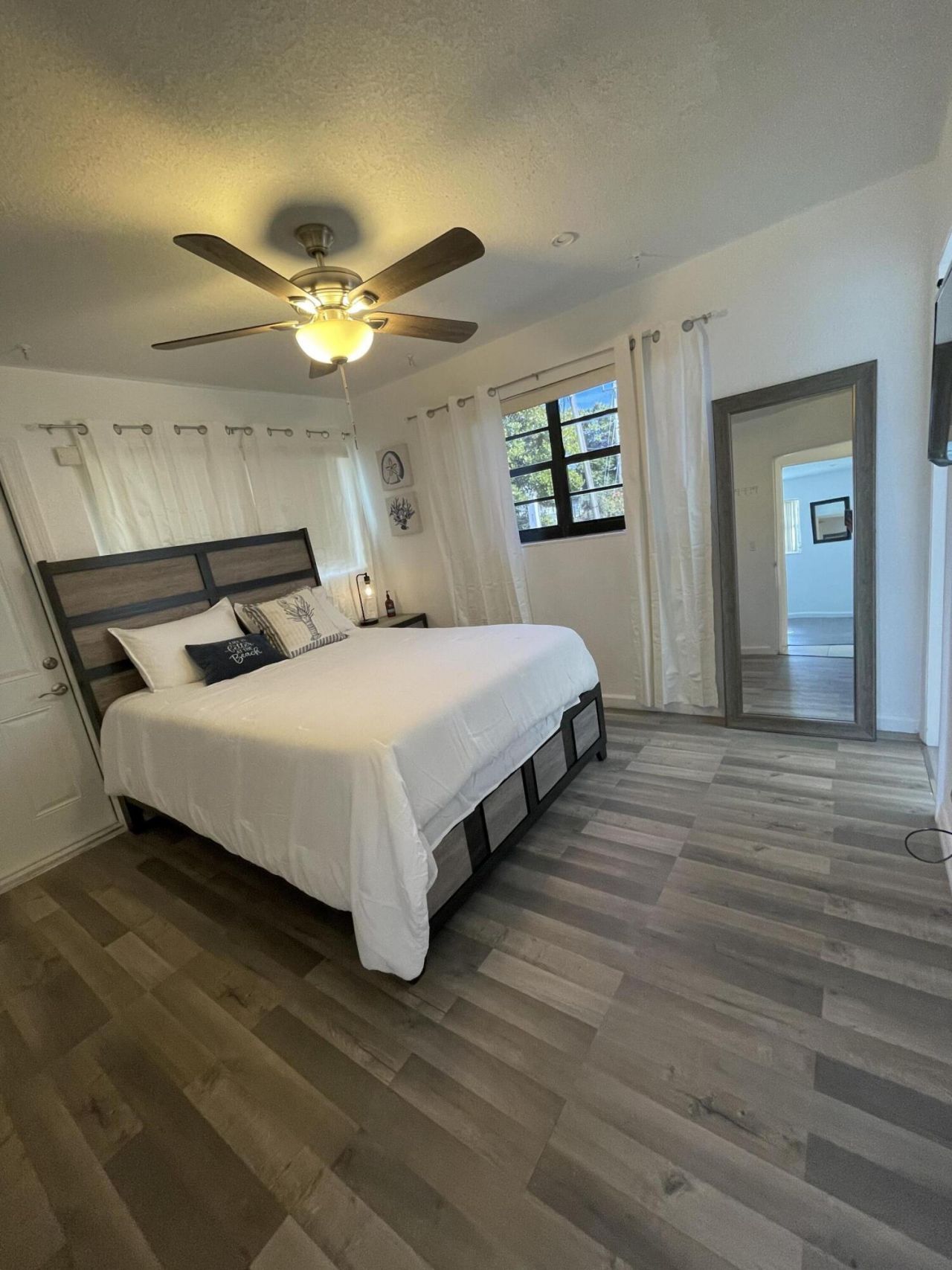 1067 SW 3rd Street, Hallandale Beach, FL 33009 Photo