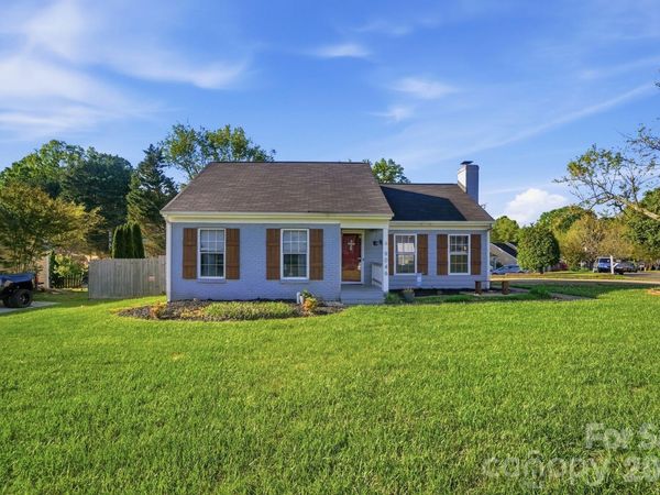 9046 Milton Morris Drive , Charlotte, NC 28227