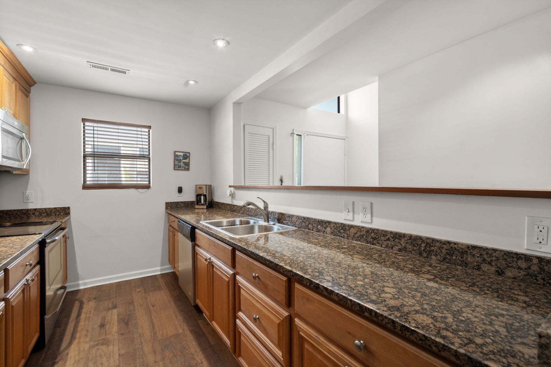 2314 Treescape Drive Photo 12