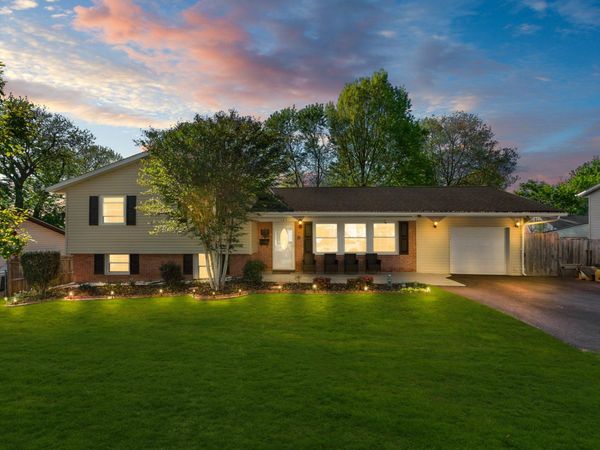 109 N ASPEN AVENUE, STERLING, VA 20164