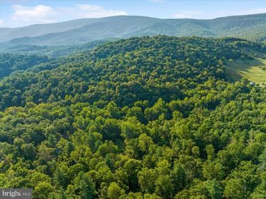 49A4 GOONEY MANOR LOOP , BENTONVILLE, VA 22610