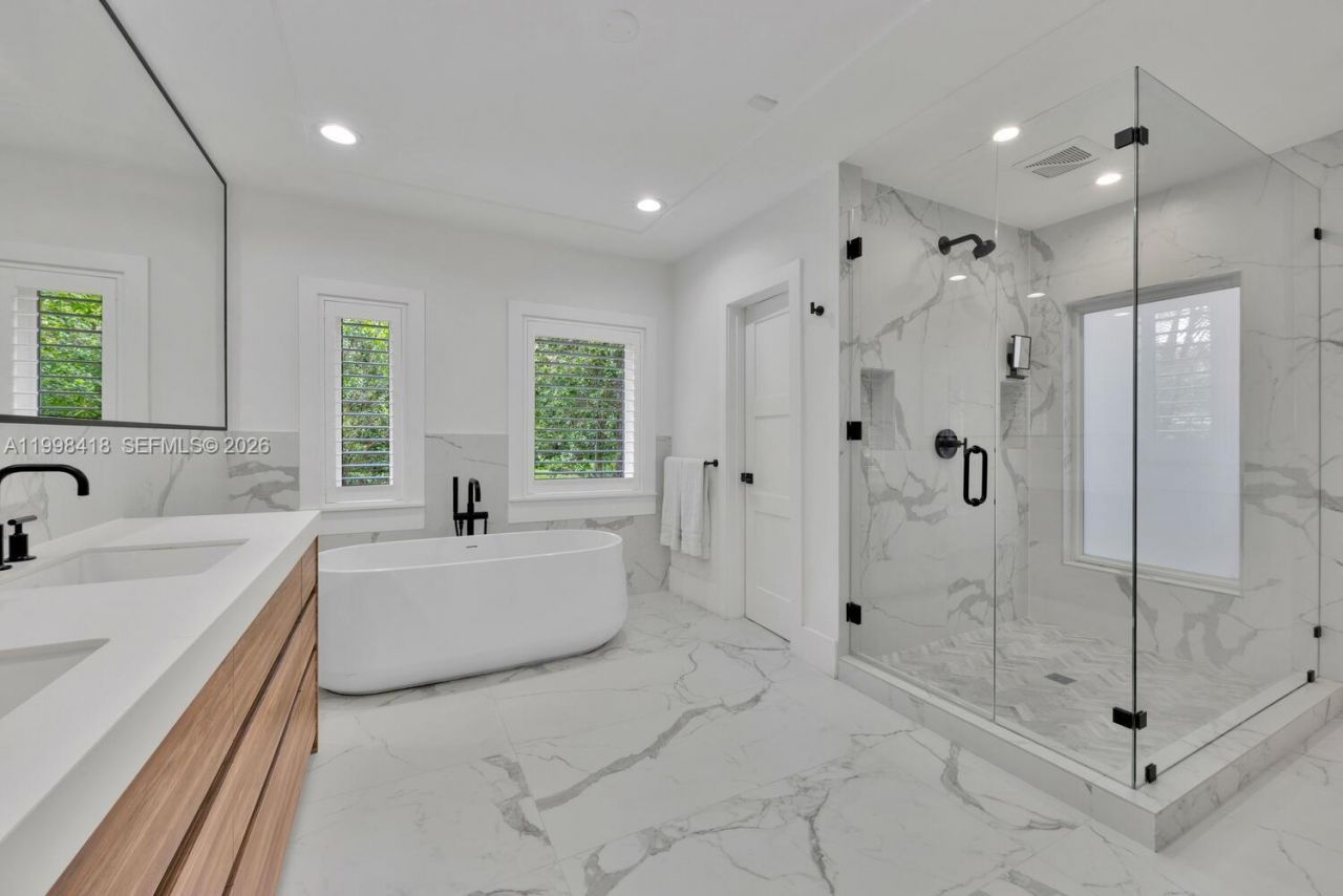 6140 SW 90th St, Pinecrest, FL 33156 Photo