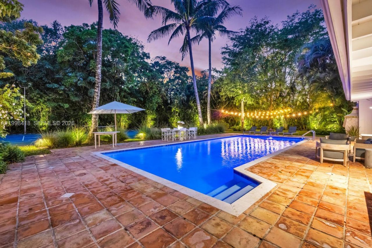 6140 SW 90th St, Pinecrest, FL 33156 Photo