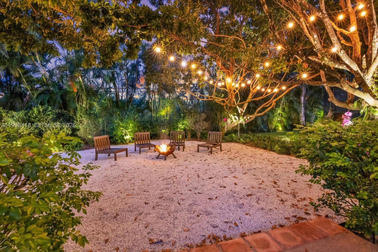 6140 SW 90th St, Pinecrest, FL 33156 Photo