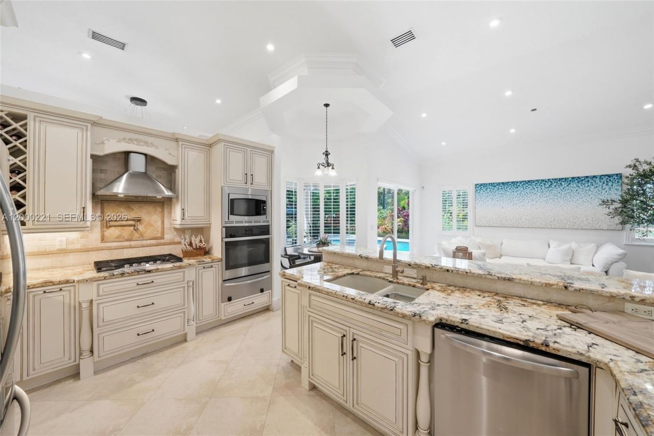 9901 SW 145th St, Miami, FL 33176 Photo