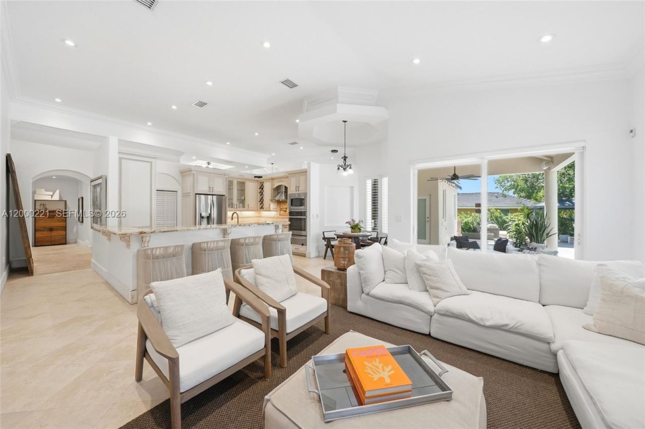 9901 SW 145th St, Miami, FL 33176 Photo