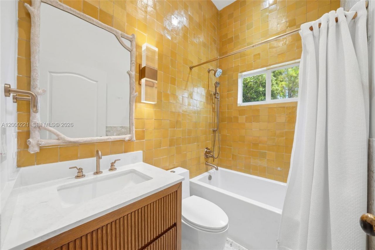 9901 SW 145th St, Miami, FL 33176 Photo