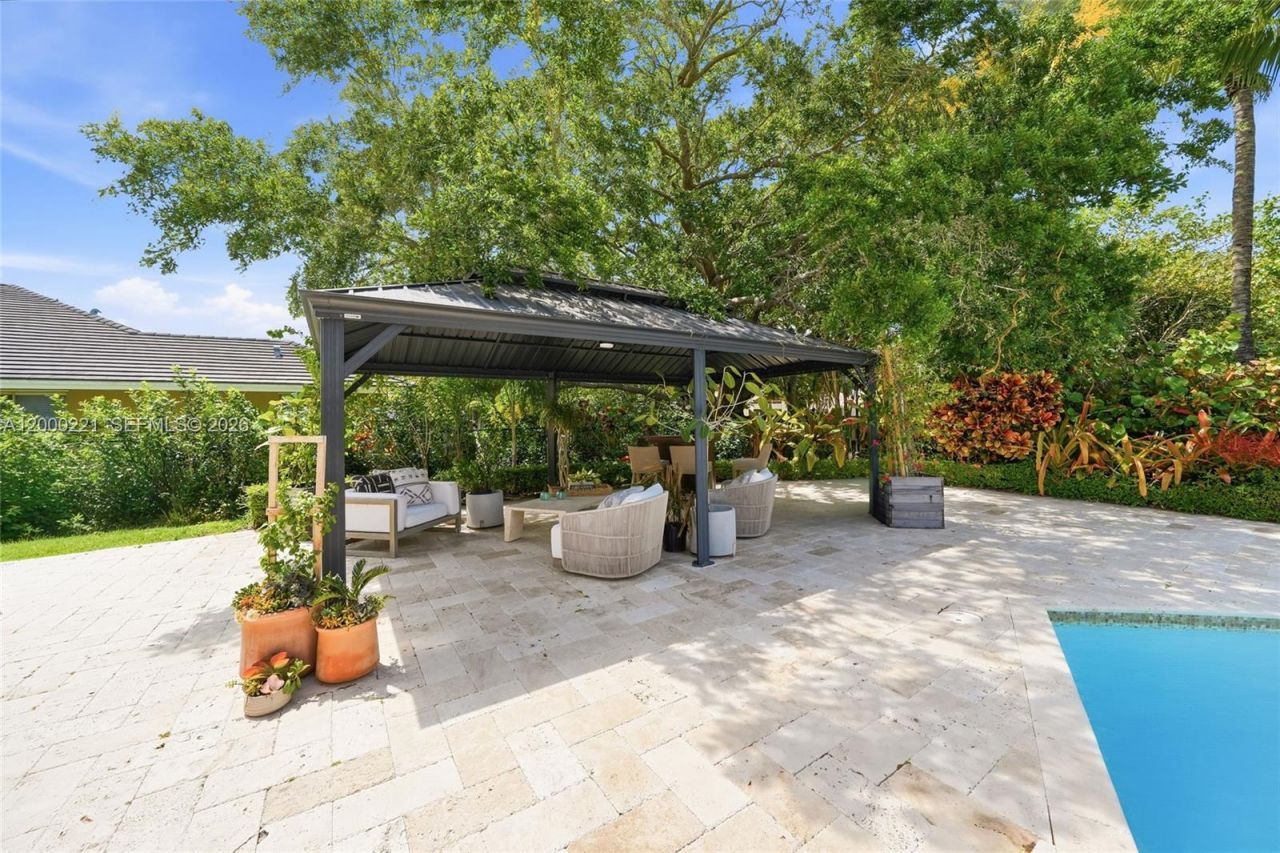 9901 SW 145th St, Miami, FL 33176 Photo