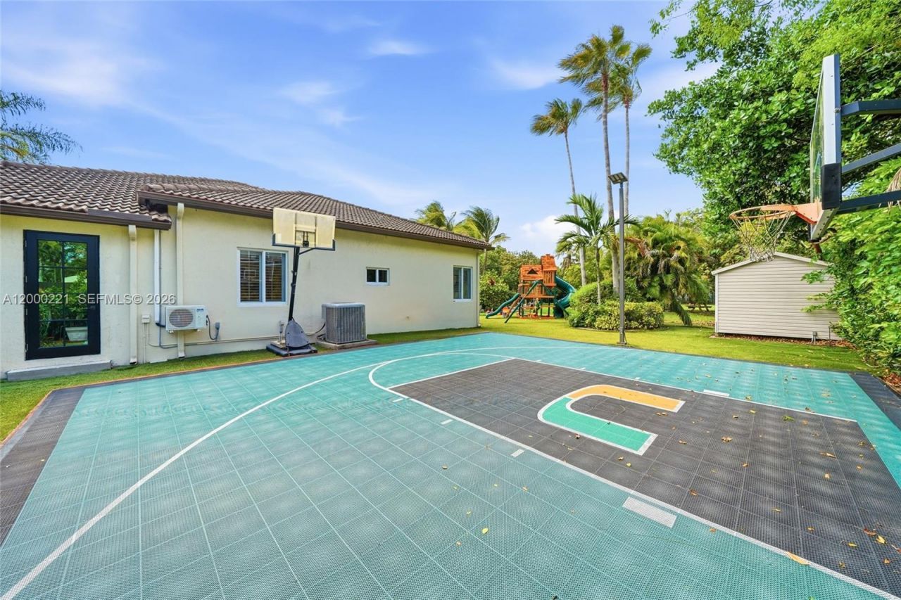 9901 SW 145th St, Miami, FL 33176 Photo