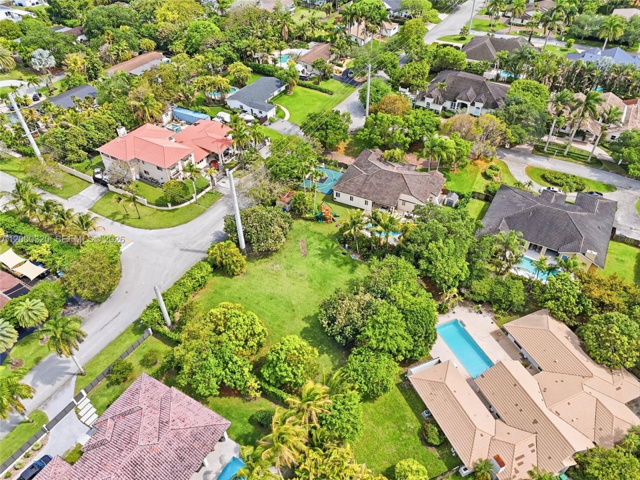 14400 SW 99, Miami, FL 33176 Photo