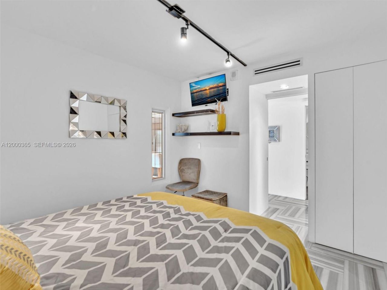 1300 Alton Rd, Unit 3C, Miami Beach, FL 33139 Photo