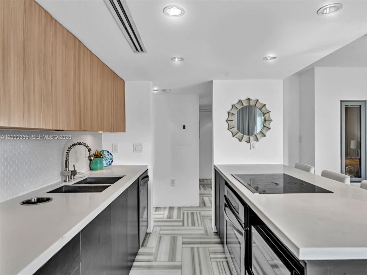 1300 Alton Rd, Unit 3C, Miami Beach, FL 33139 Photo