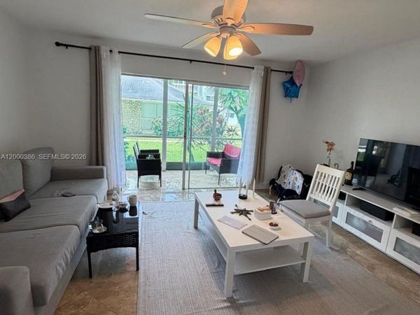 219 NE 14th Ave, Unit 101, Hallandale Beach, FL 33009