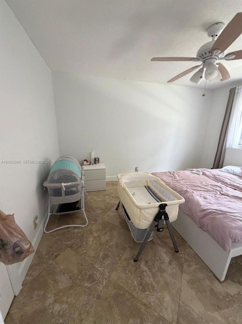 219 NE 14th Ave, Unit 101, Hallandale Beach, FL 33009 Photo