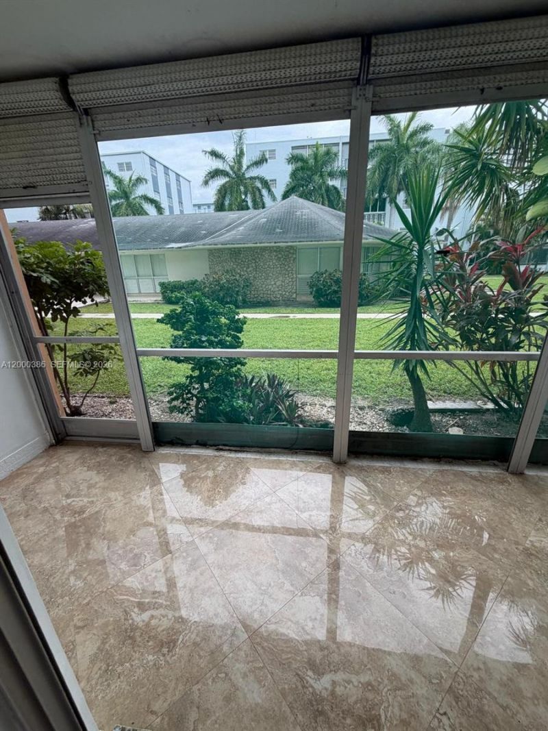 219 NE 14th Ave, Unit 101, Hallandale Beach, FL 33009 Photo