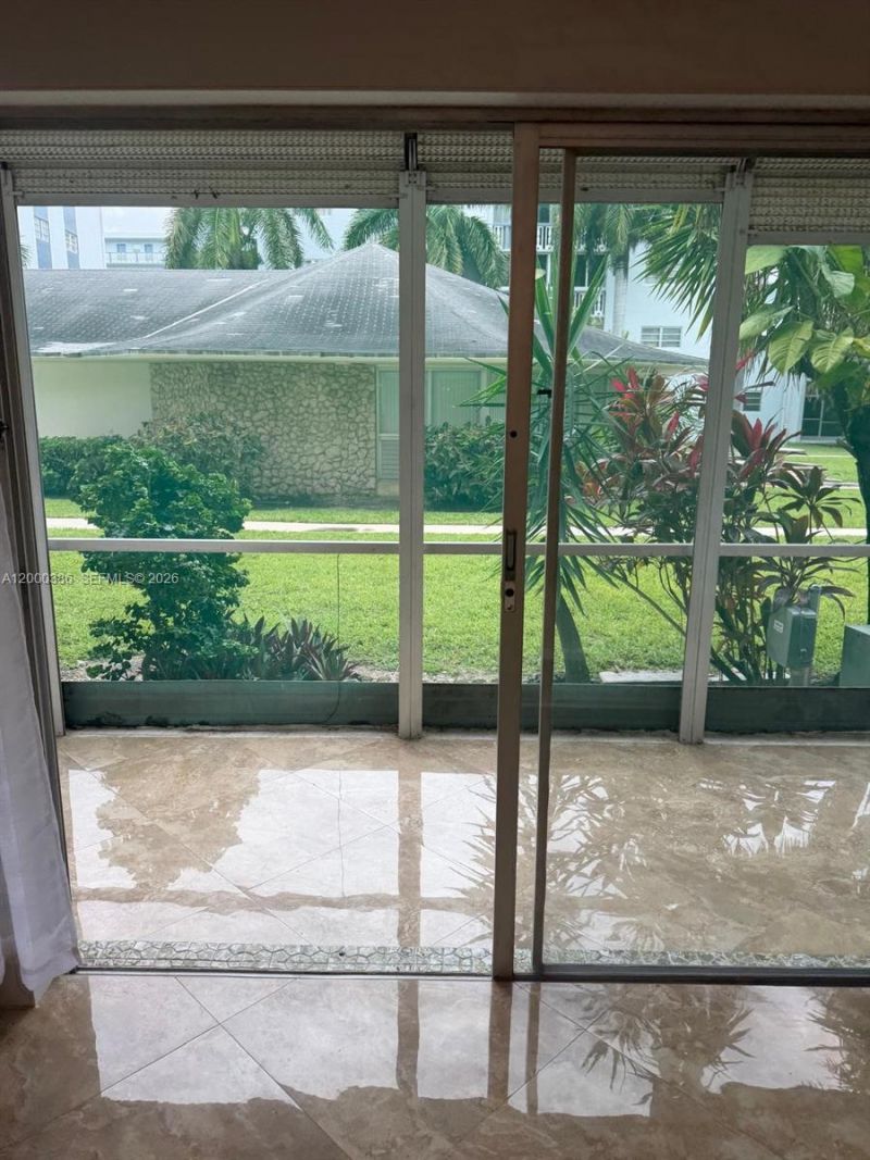219 NE 14th Ave, Unit 101, Hallandale Beach, FL 33009 Photo