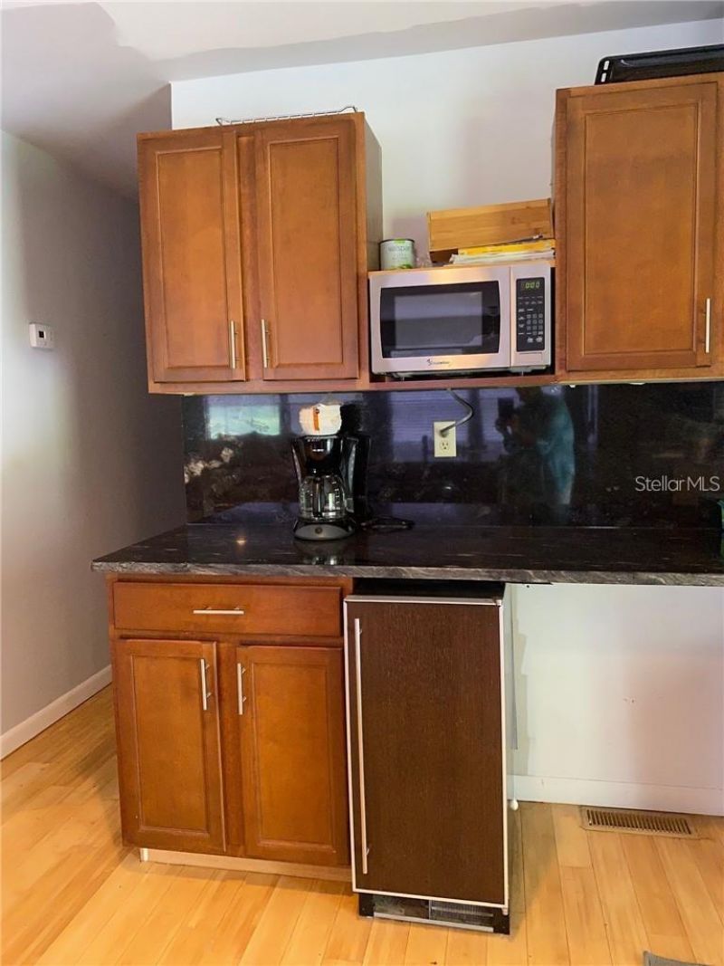 9401 NE 41st Court , Anthony, FL 32617 Photo