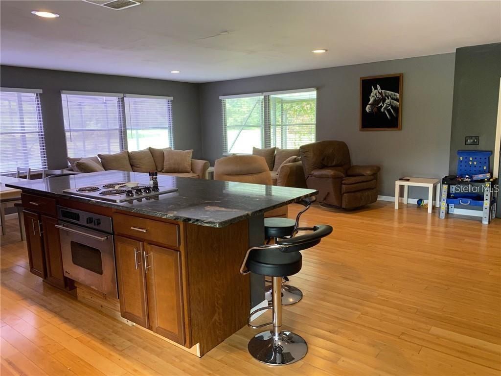 9401 NE 41st Court , Anthony, FL 32617 Photo