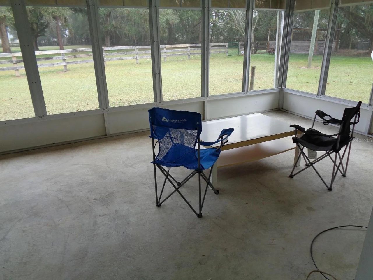 9401 NE 41st Court , Anthony, FL 32617 Photo