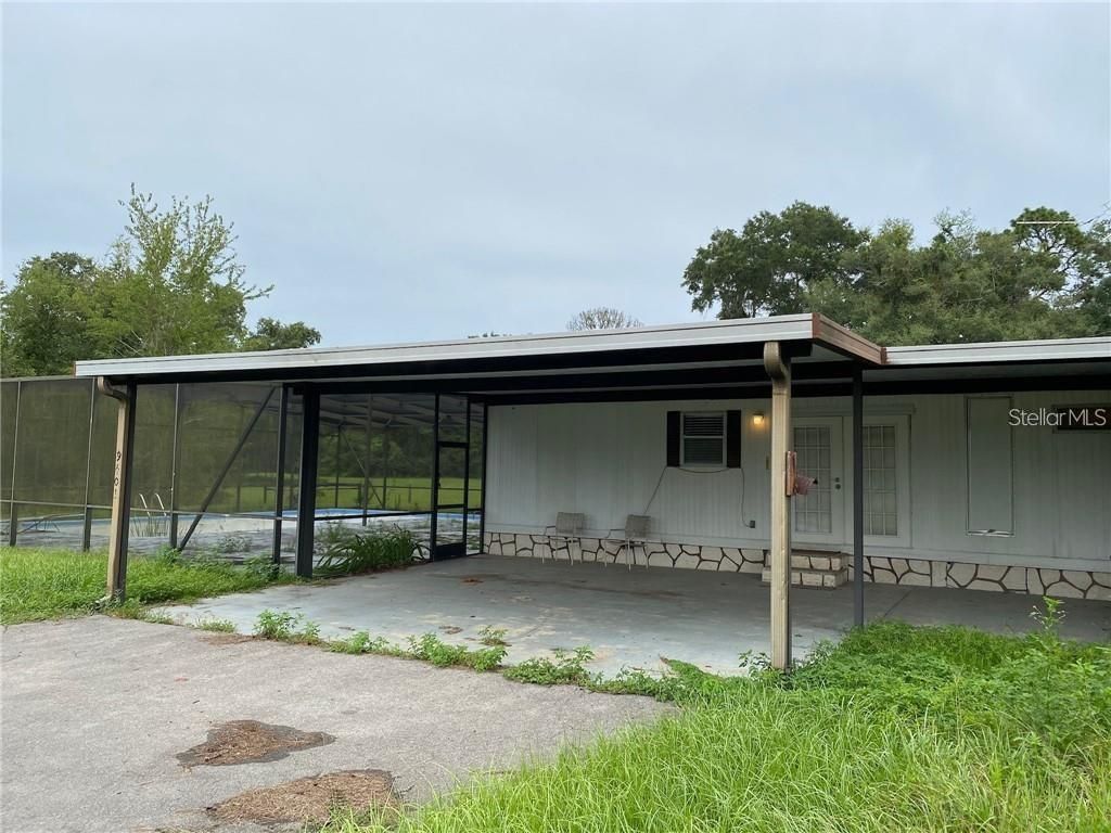 9401 NE 41st Court , Anthony, FL 32617 Photo