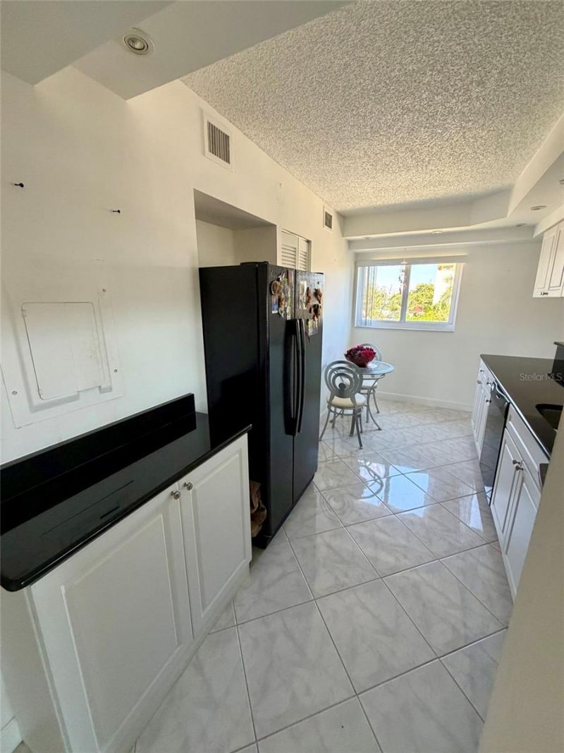 180 SE 20th Avenue, Unit 303, Deerfield Beach, FL 33441 Photo