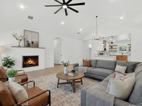 514 contour, Spring Branch, TX 78070