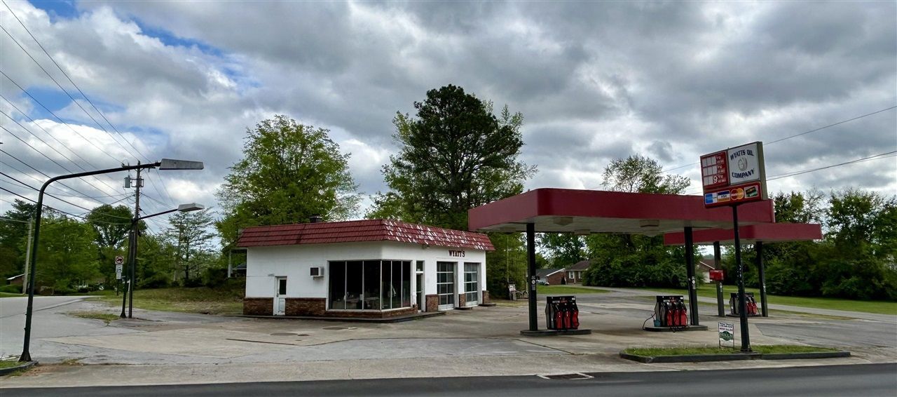 1304 South Green Street, Glasgow, KY 42141 Main Photo