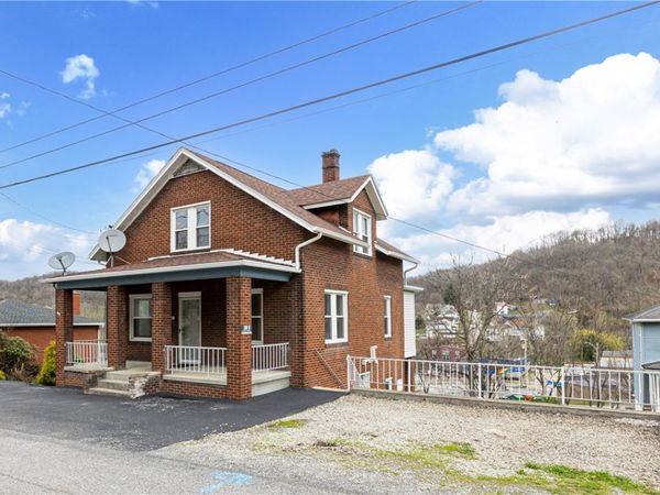 109 Highland Ave, Avella, PA 15312
