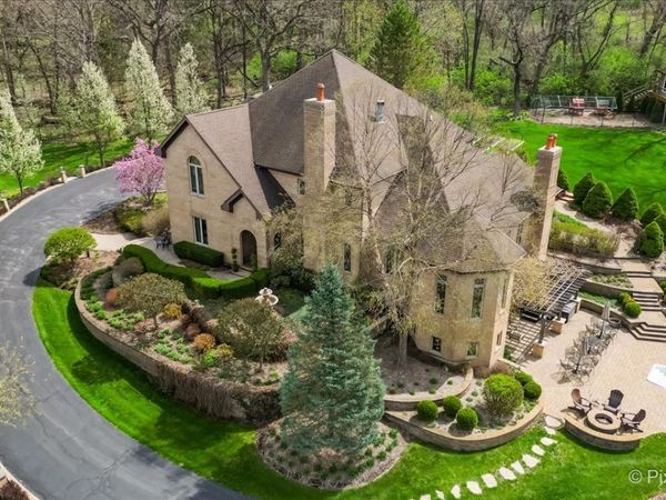 10018 Haegers Bend Road, Barrington Hills, IL 60102