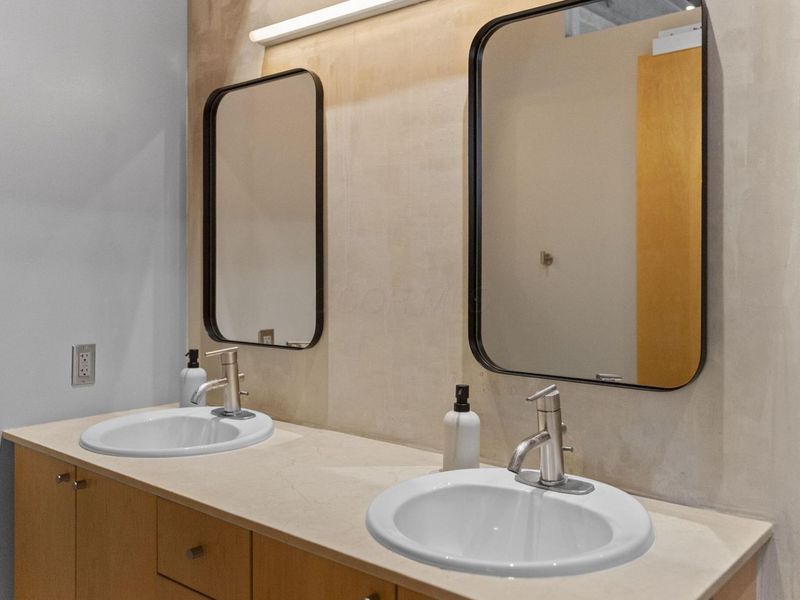 448 W Nationwide Boulevard, Unit 314, Columbus, OH 43215 Photo 16