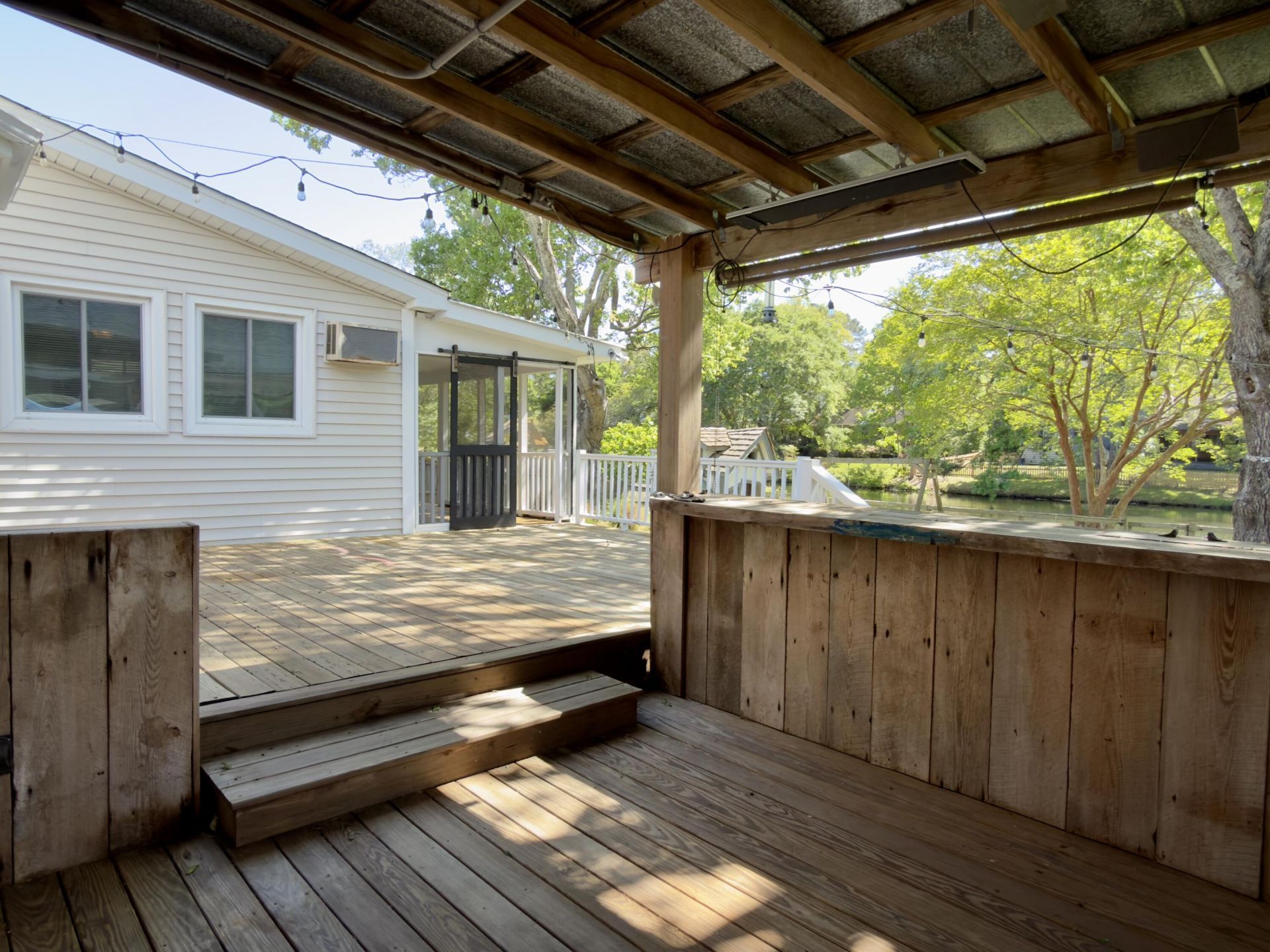 808 Detyens Road Photo 36